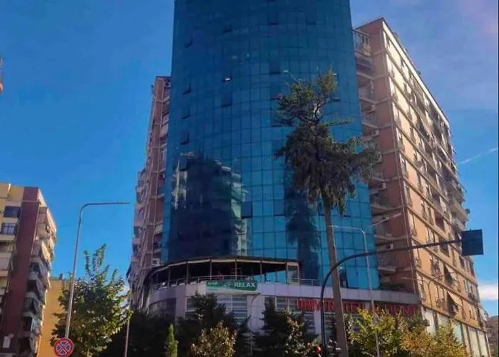 Апартаменты Center Of - *