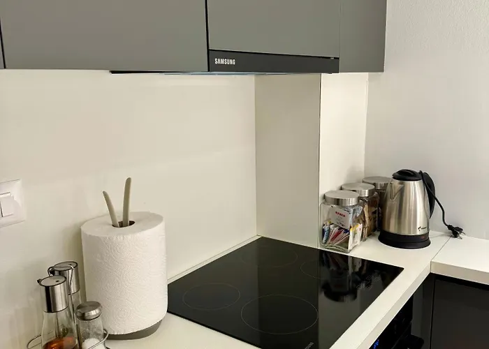 Center Of - Тирана