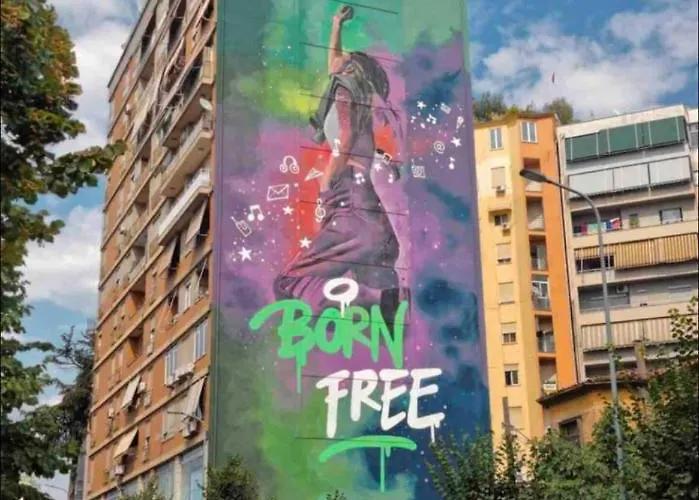 Center Of - Appartement